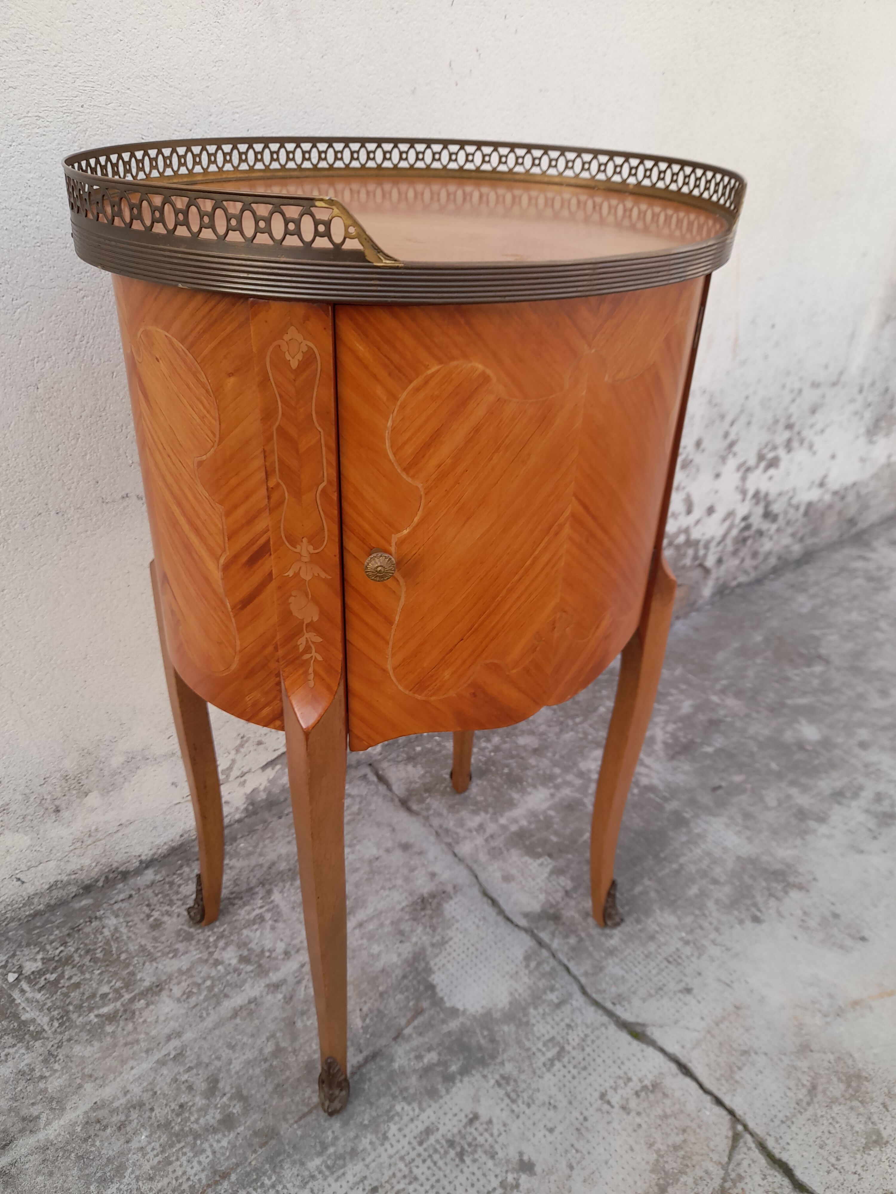 Louis XV style bedside in Marquetry
