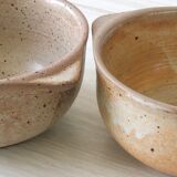 Set of 2 stoneware bowls