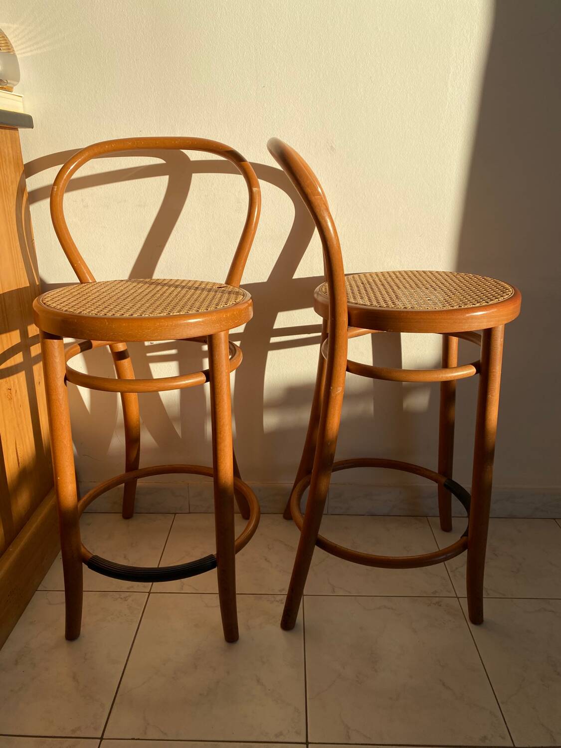 High bar chair in wickerwork