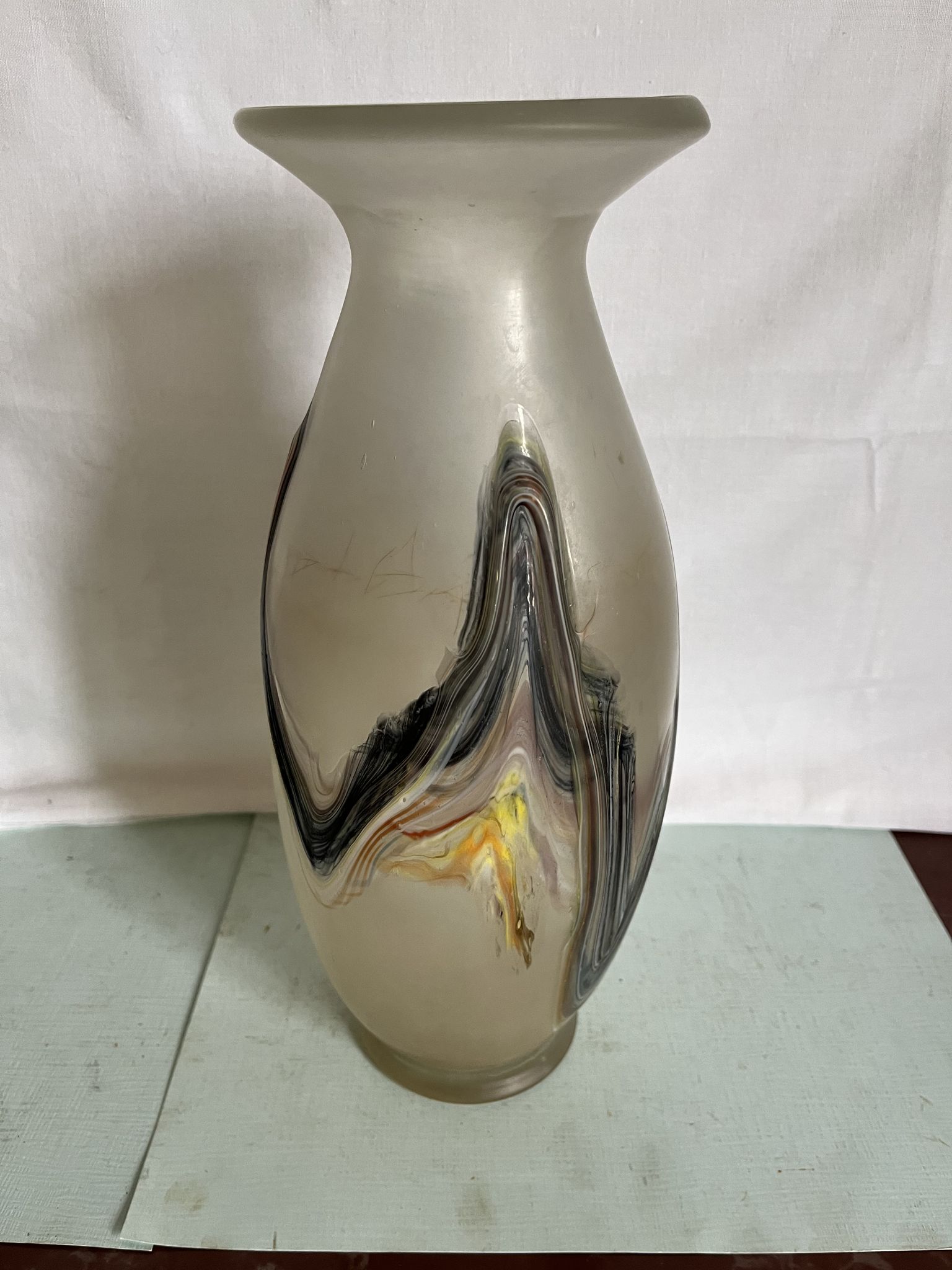 Vase en pâte de verre années 60