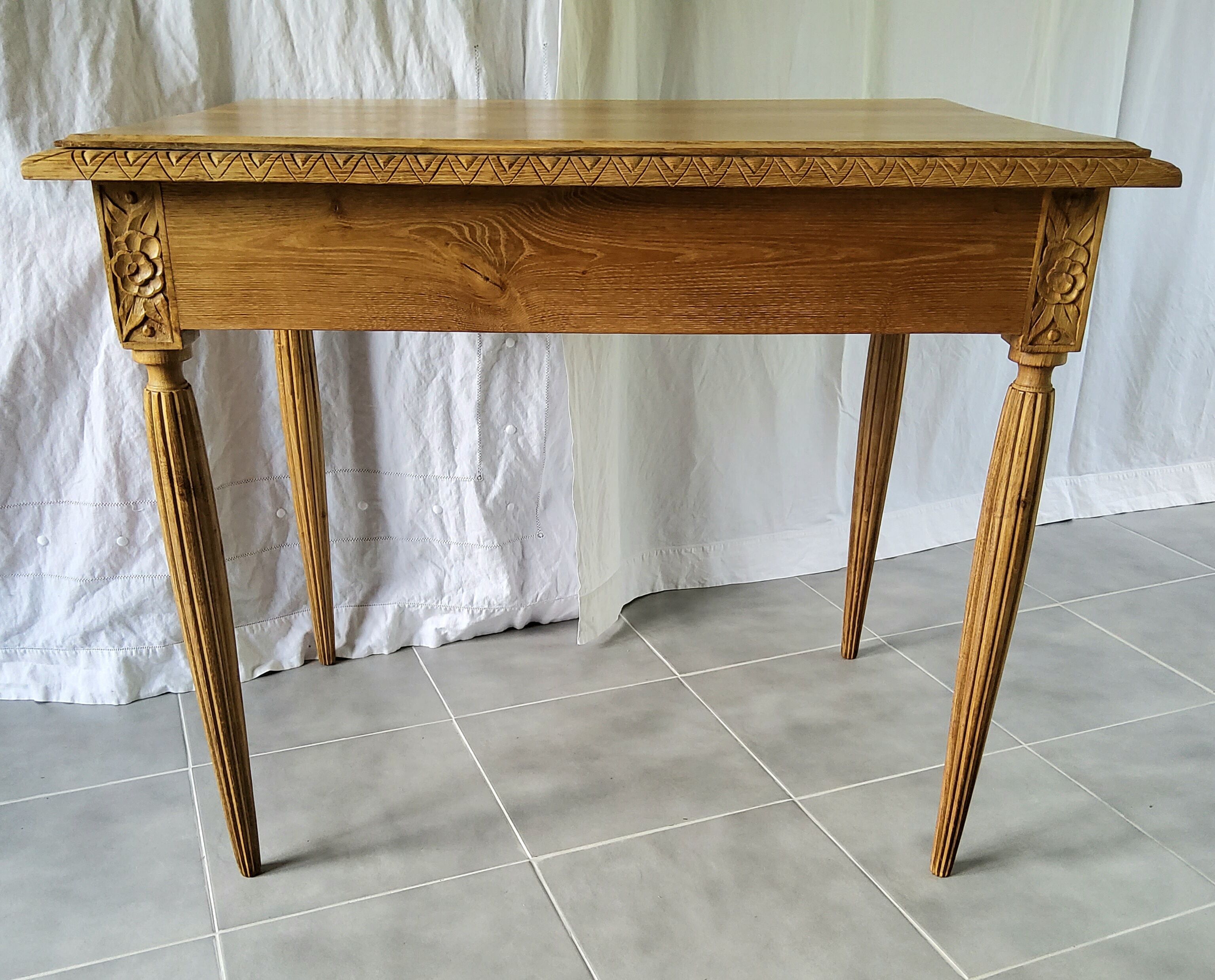 Table or desk