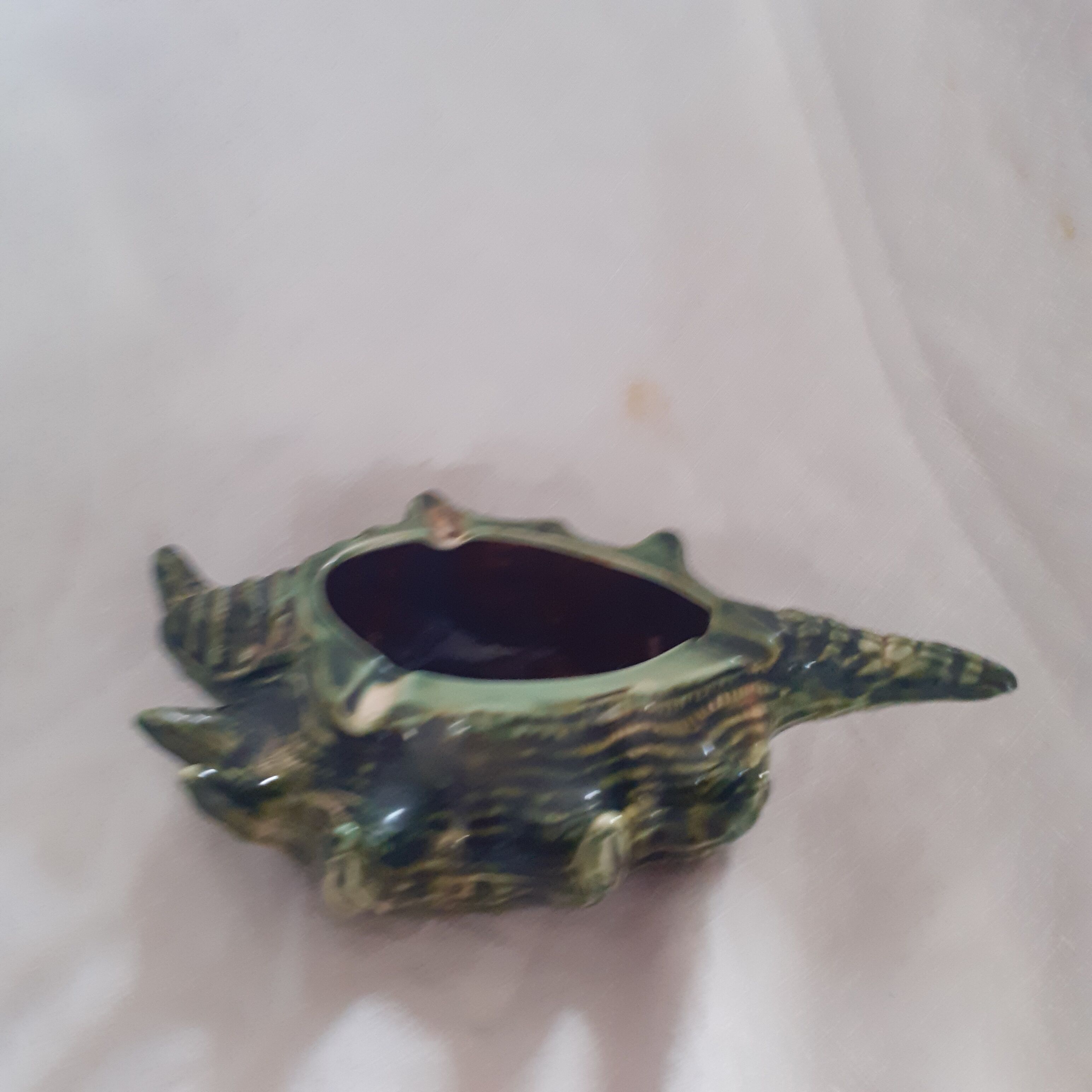 Ashtray, shell shape