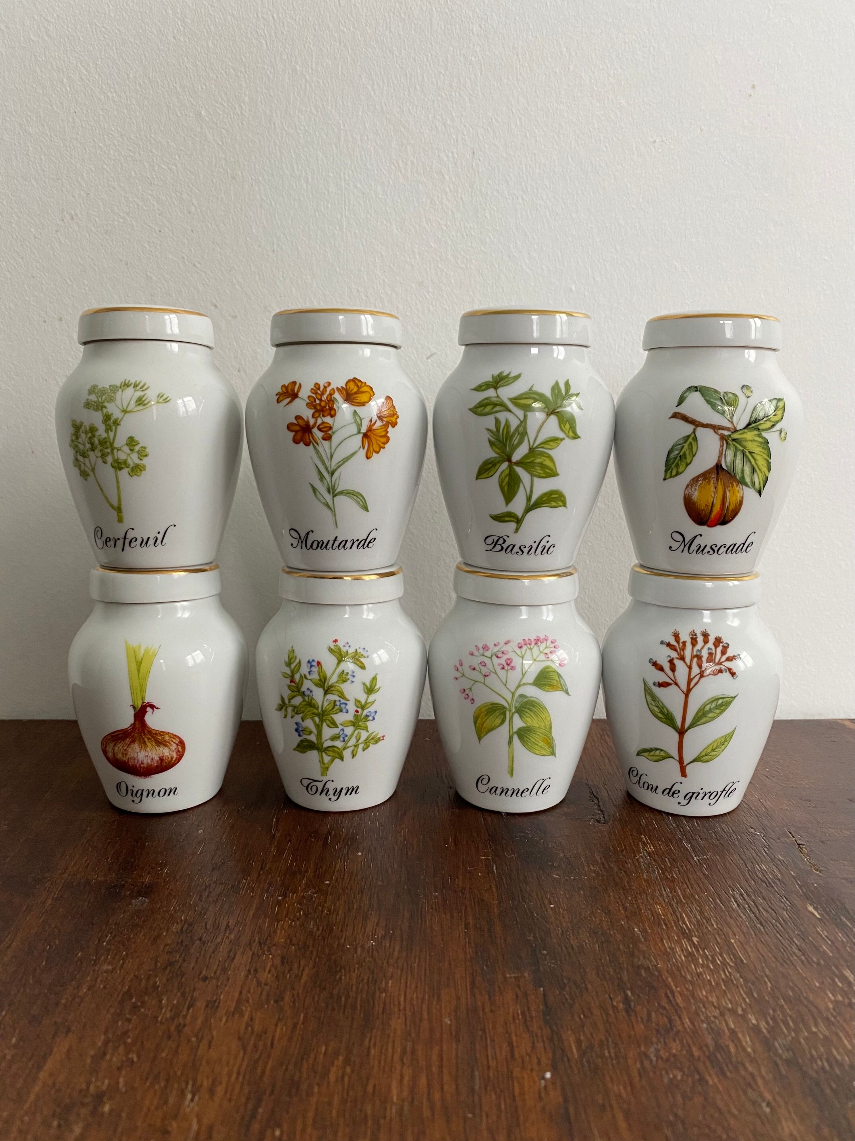 Ensemble de 8 pots à épices