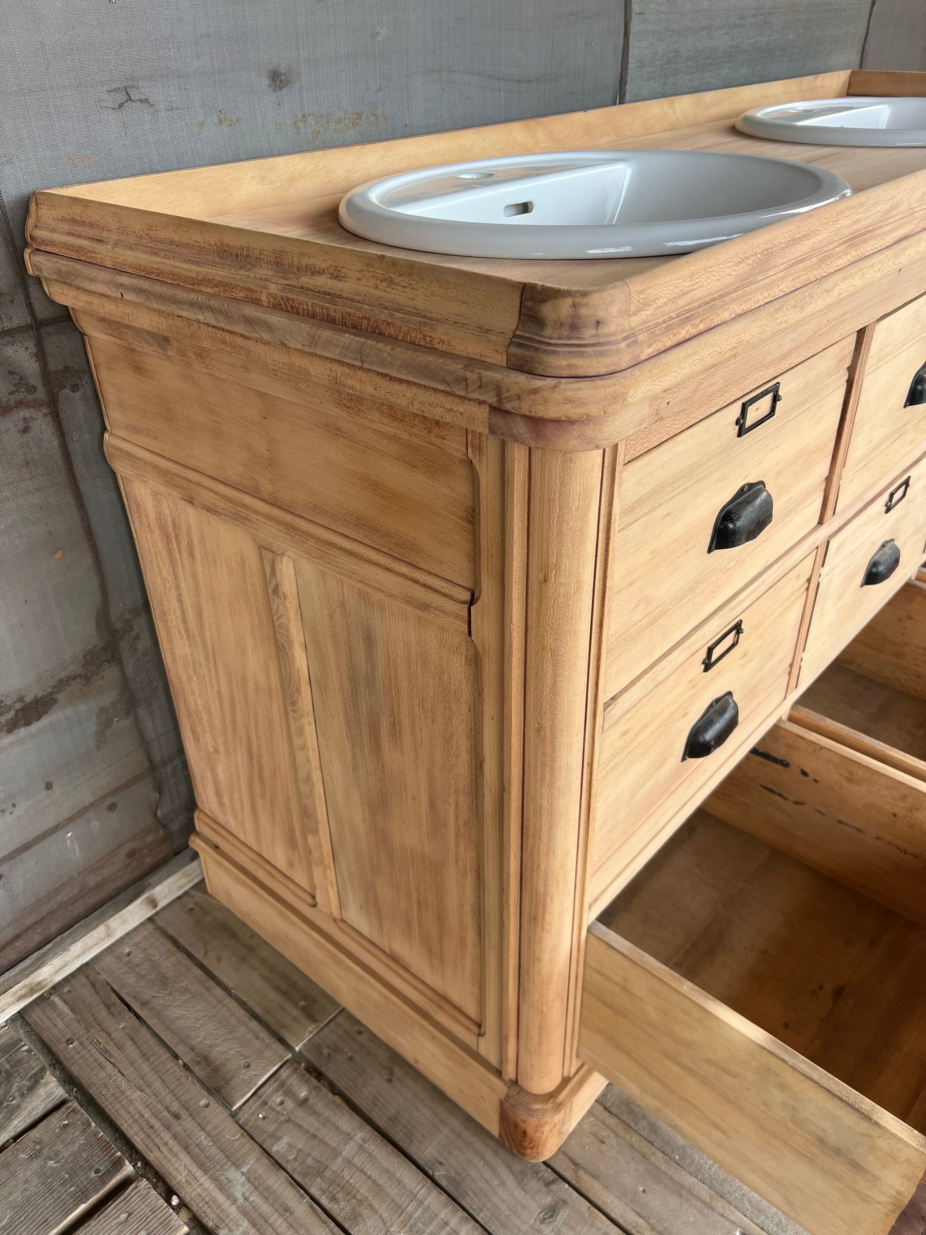 Furniture with 2 basins in raw wood