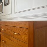 Vintage wooden chest of drawers