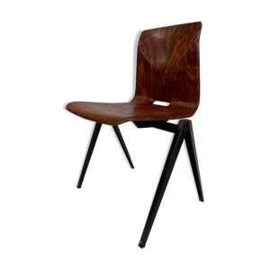 chaise d’école empilable marron
