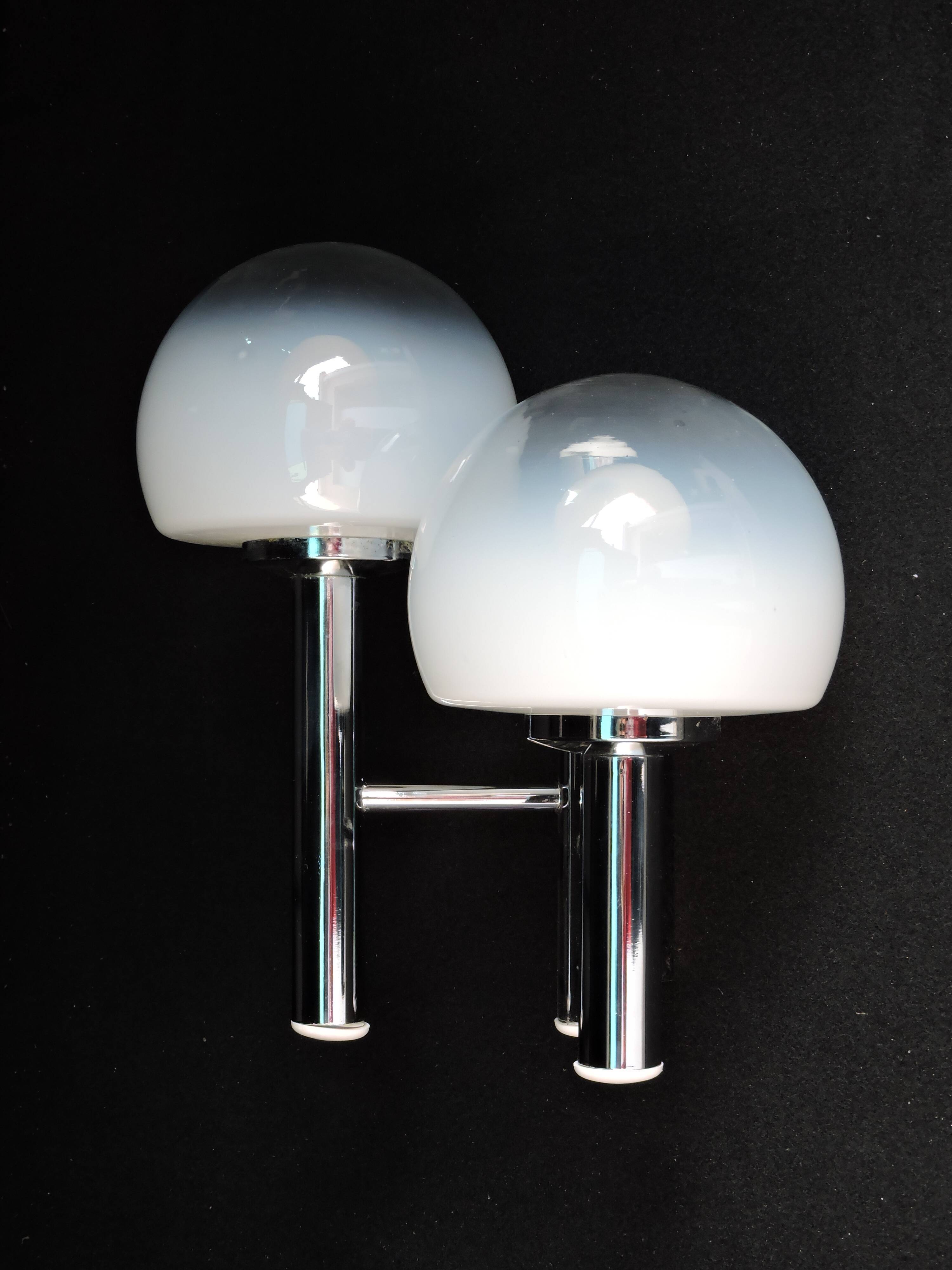 Wall lamp from Sciolari circa 1970