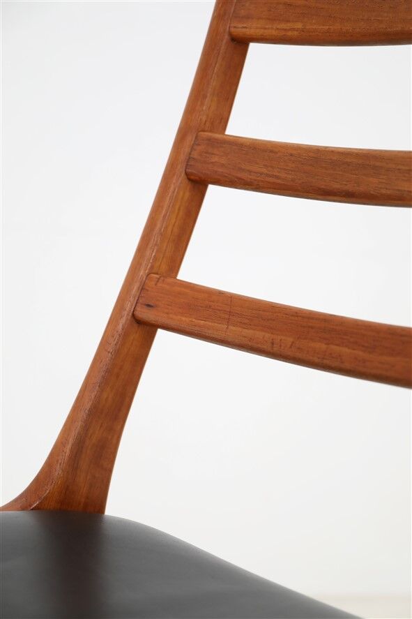 Set of 6 Korup Stolefabrik teak chairs in the style of Kai Kristiansen