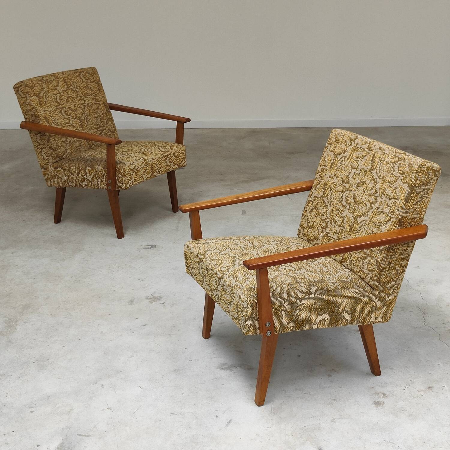 Pair of armchairs 1804 by Tatra Nabytok