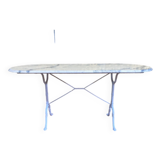Bistro table in marble and iron