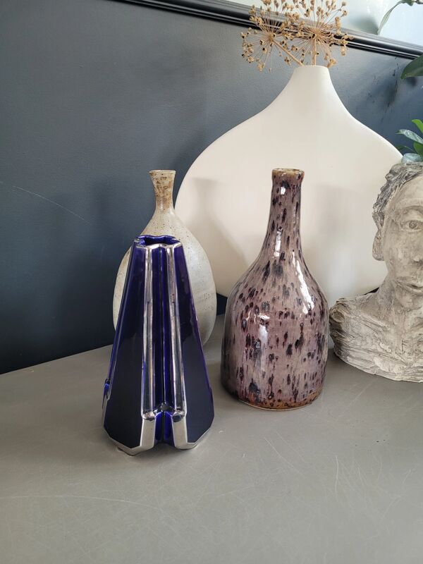 Vase pyramide art-déco Moulin des Loups & Hamage Nord - bleu et argent - Ref 959