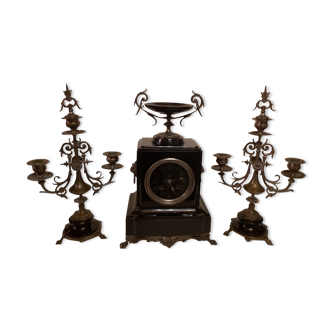 Pendulum and candlesticks XIX th