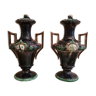 Paire de vases en faïence polychrome vers 1860