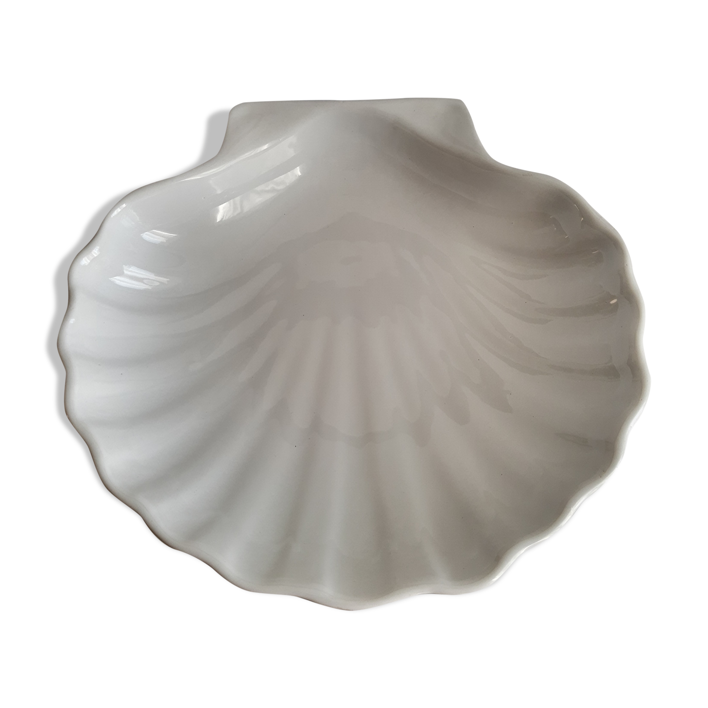 White shell dish Emile Henry France vintage