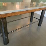 Table industrielle