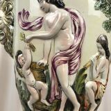 Large vase signed Capodimonte, Italy 1980s – Antique scene and lion heads