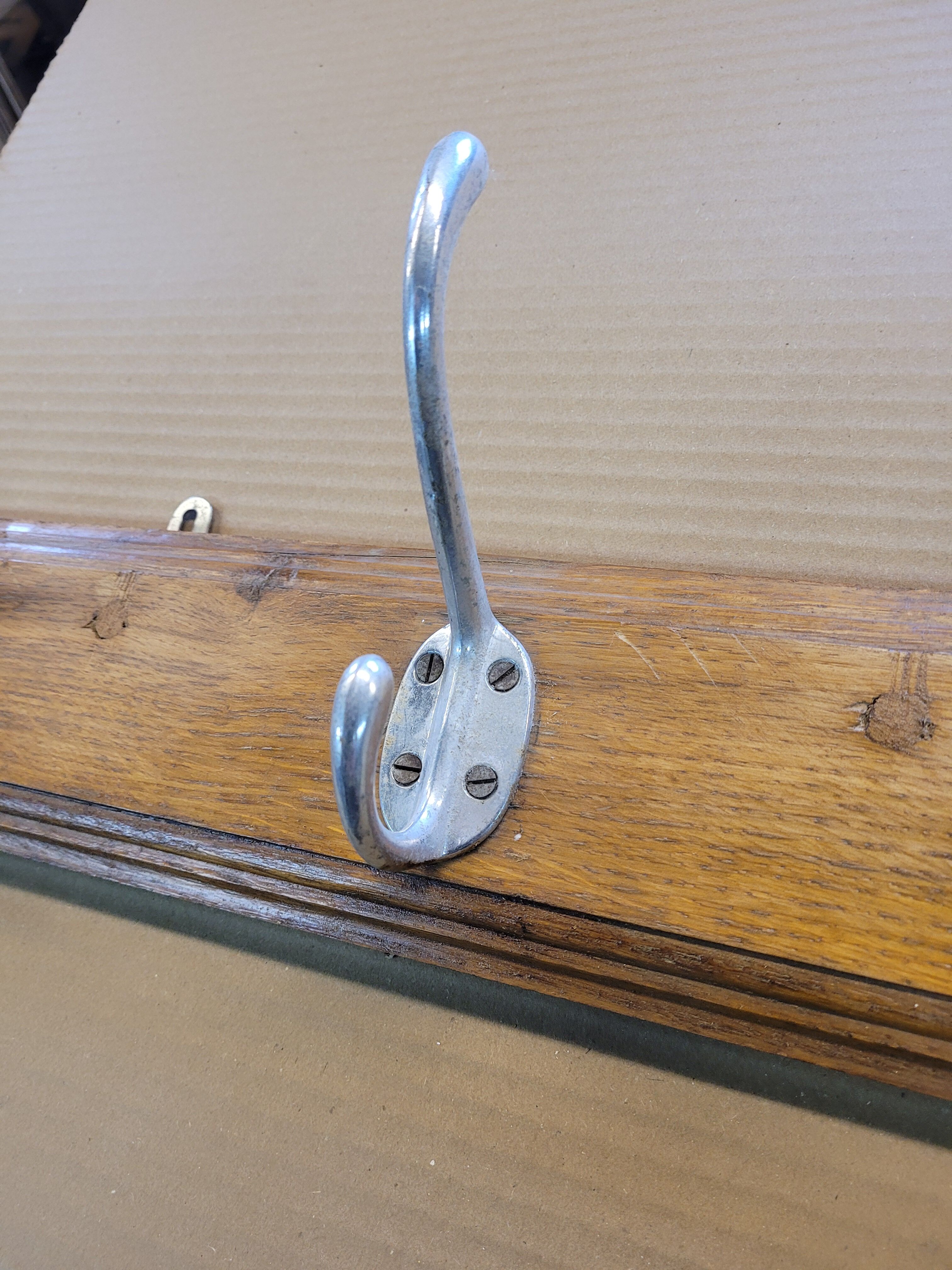 Wall coat racks with 5 hooks