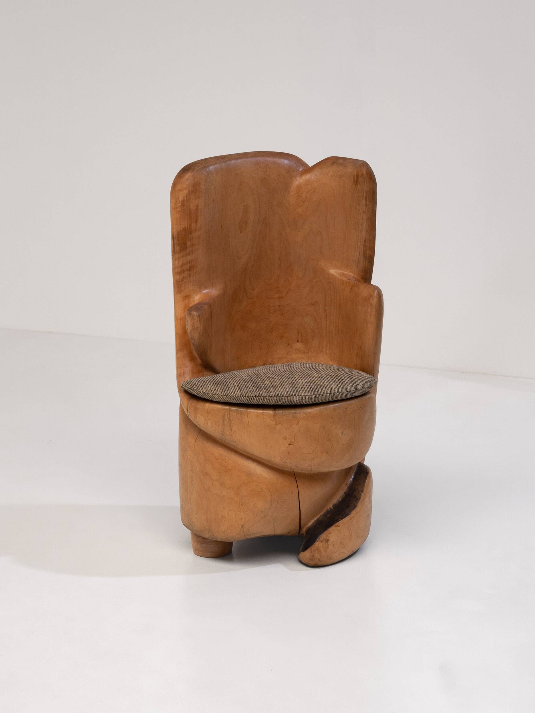 Unique sculptural throne chair in wood, France 1970s