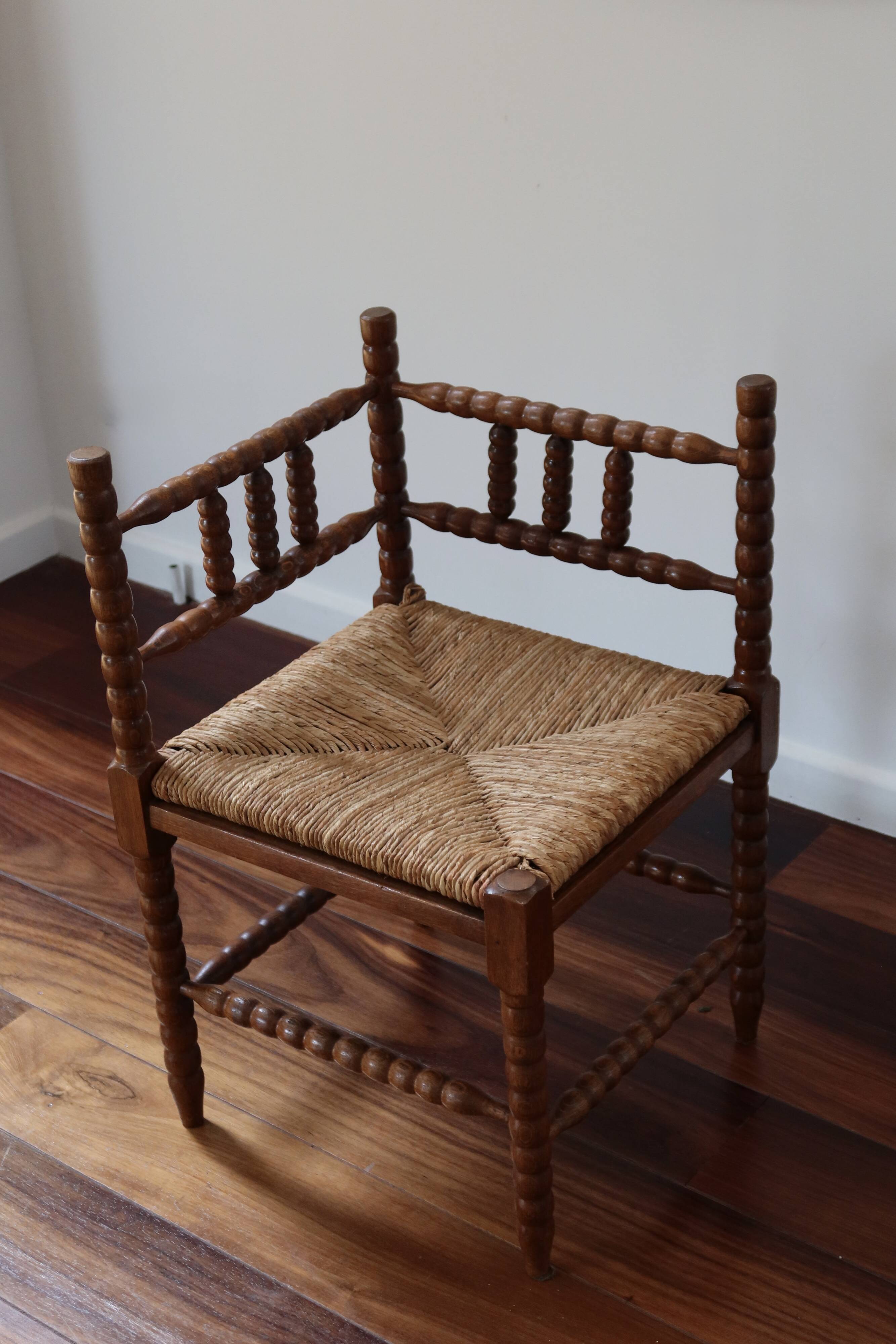 Antique turned wood corner chair