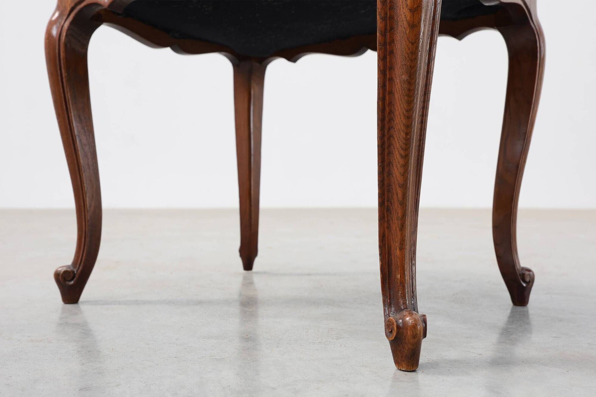Louis XV Style Walnut Stool with Cabriole Legs and Velvet Seat, France, 20t