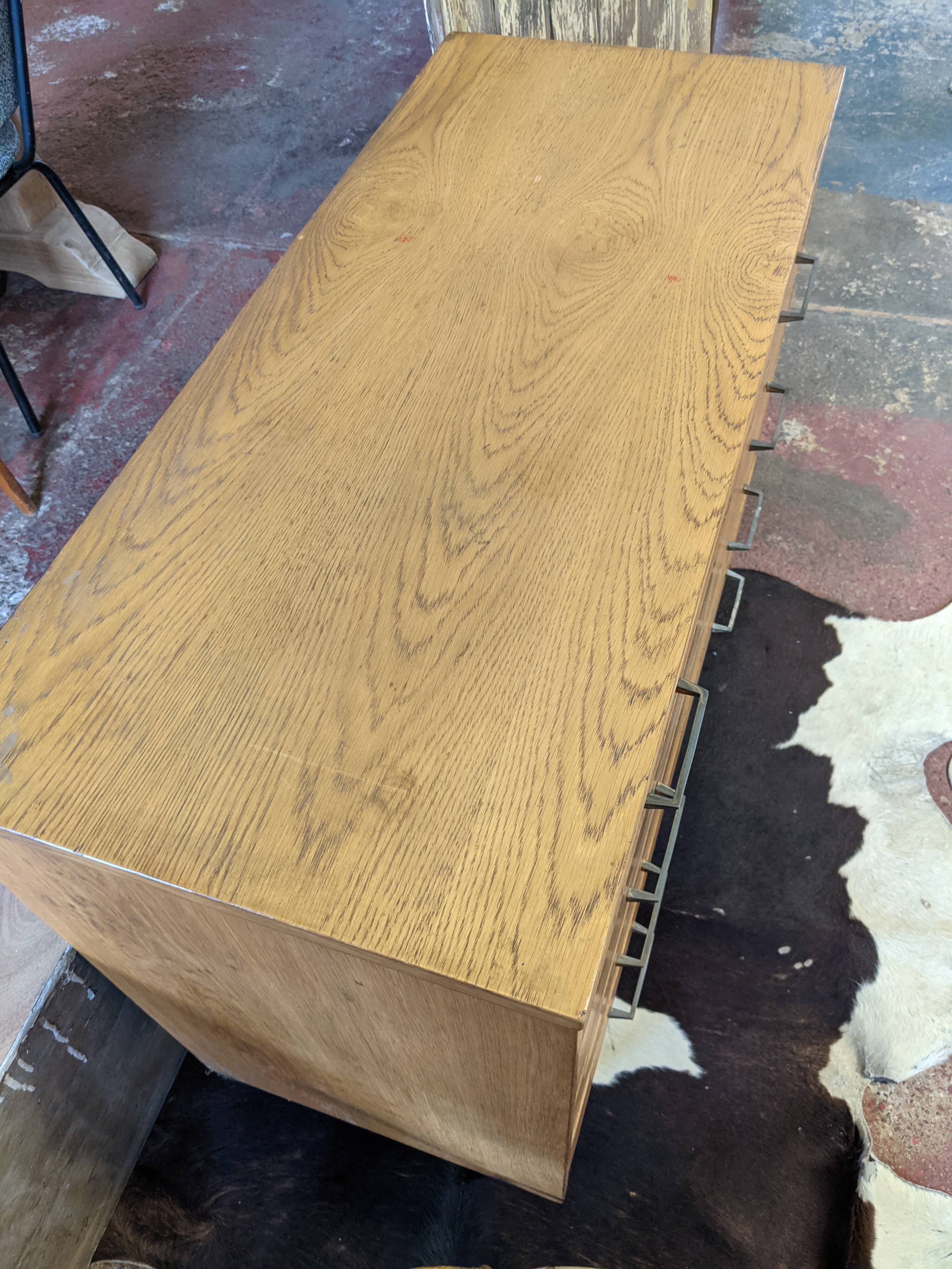 Vintage chest of drawers