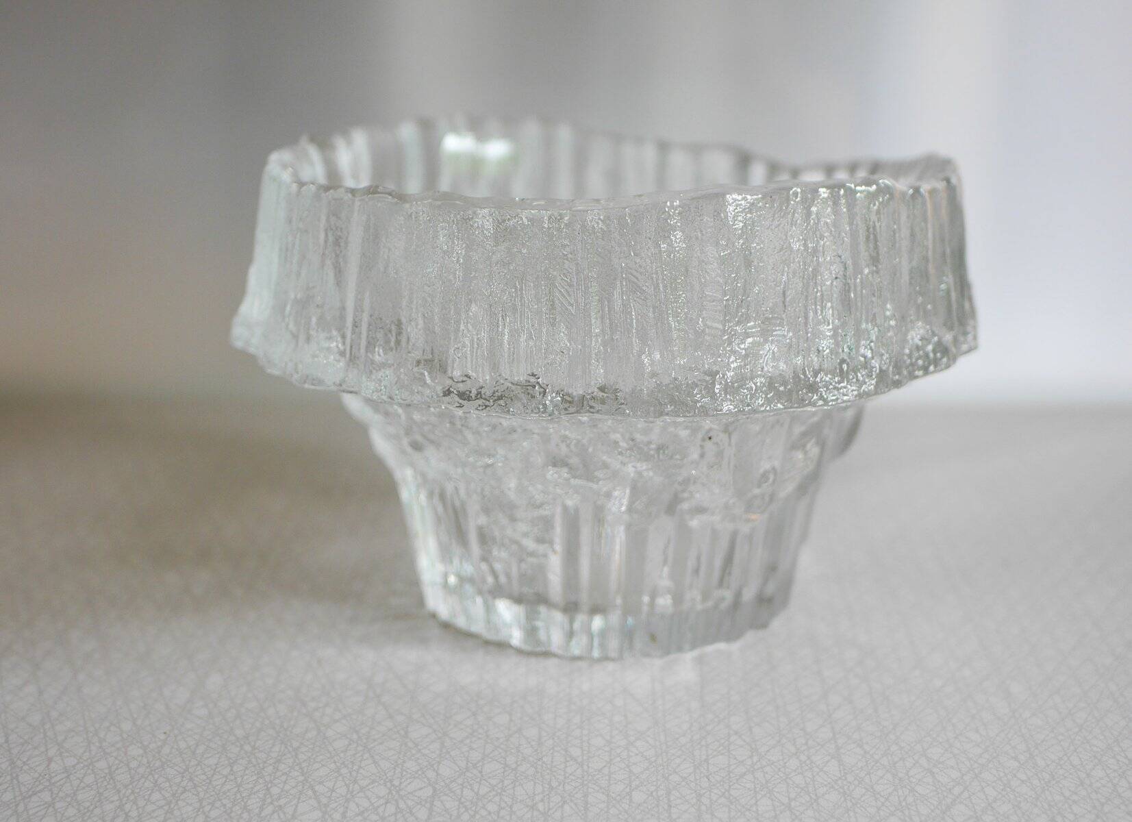 Stellaria art glass bowl by Tapio Wirkkala