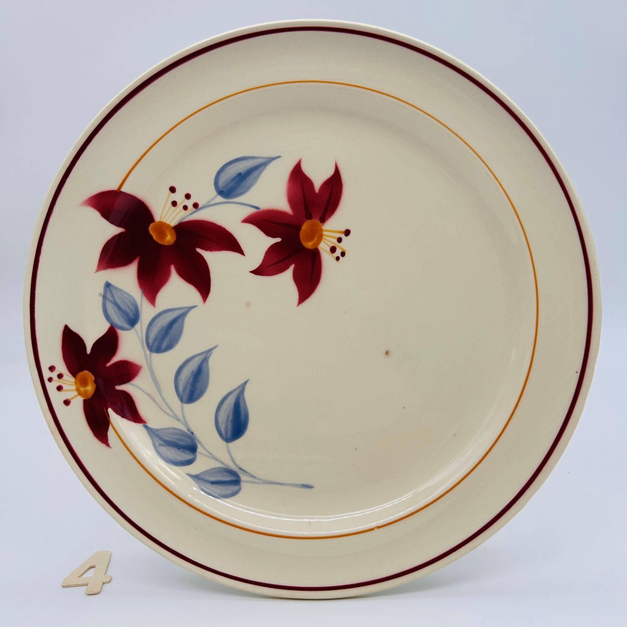 6 flat plates. Moulin des Loups. Model Sylvie.