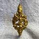 Patère en bronze doré
