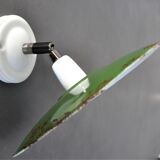 Articulated wall lamp in green enamel and white porcelain