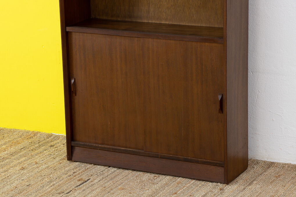 Vintage scandinavian bookcase – 91 cm