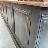 Patinated trading post