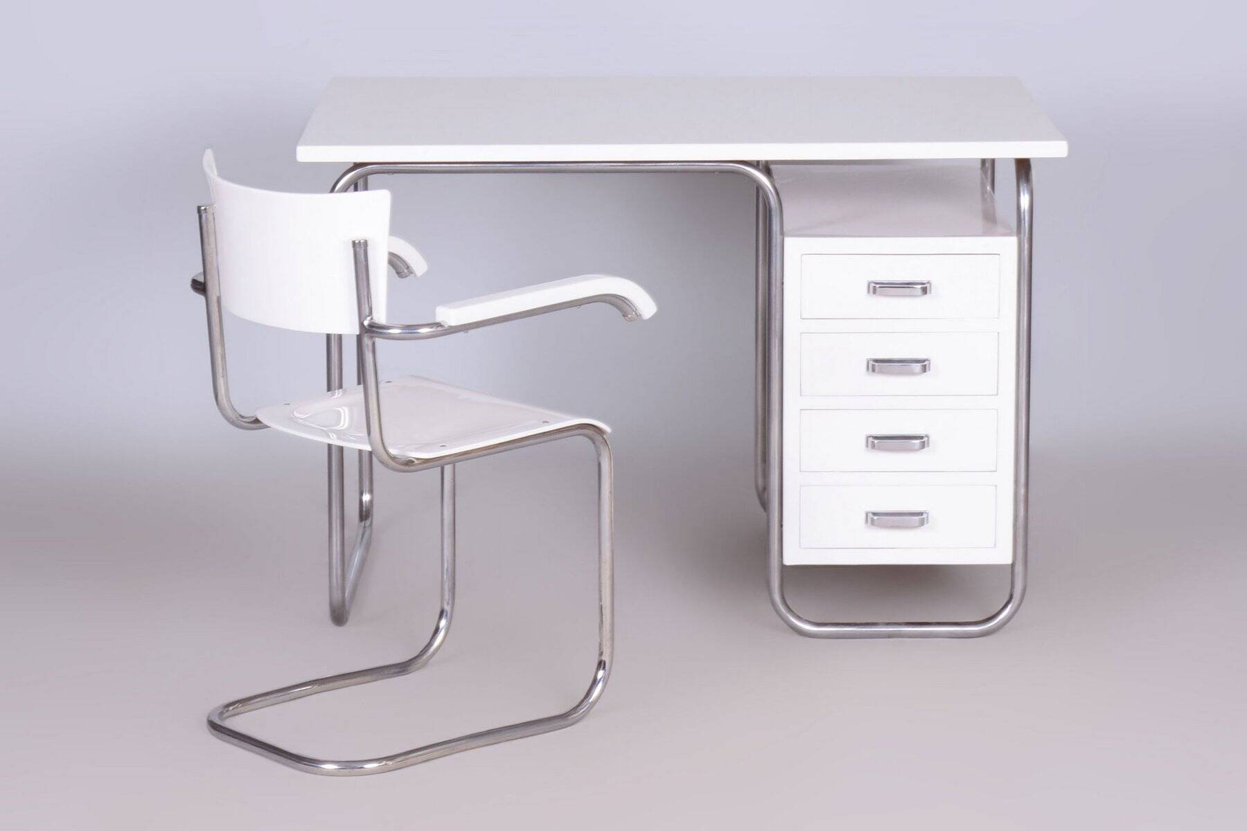 Czech Bauhaus Writing Desk with Chair in Chrome and Lacquered Wood, 1930s, Set of 2
