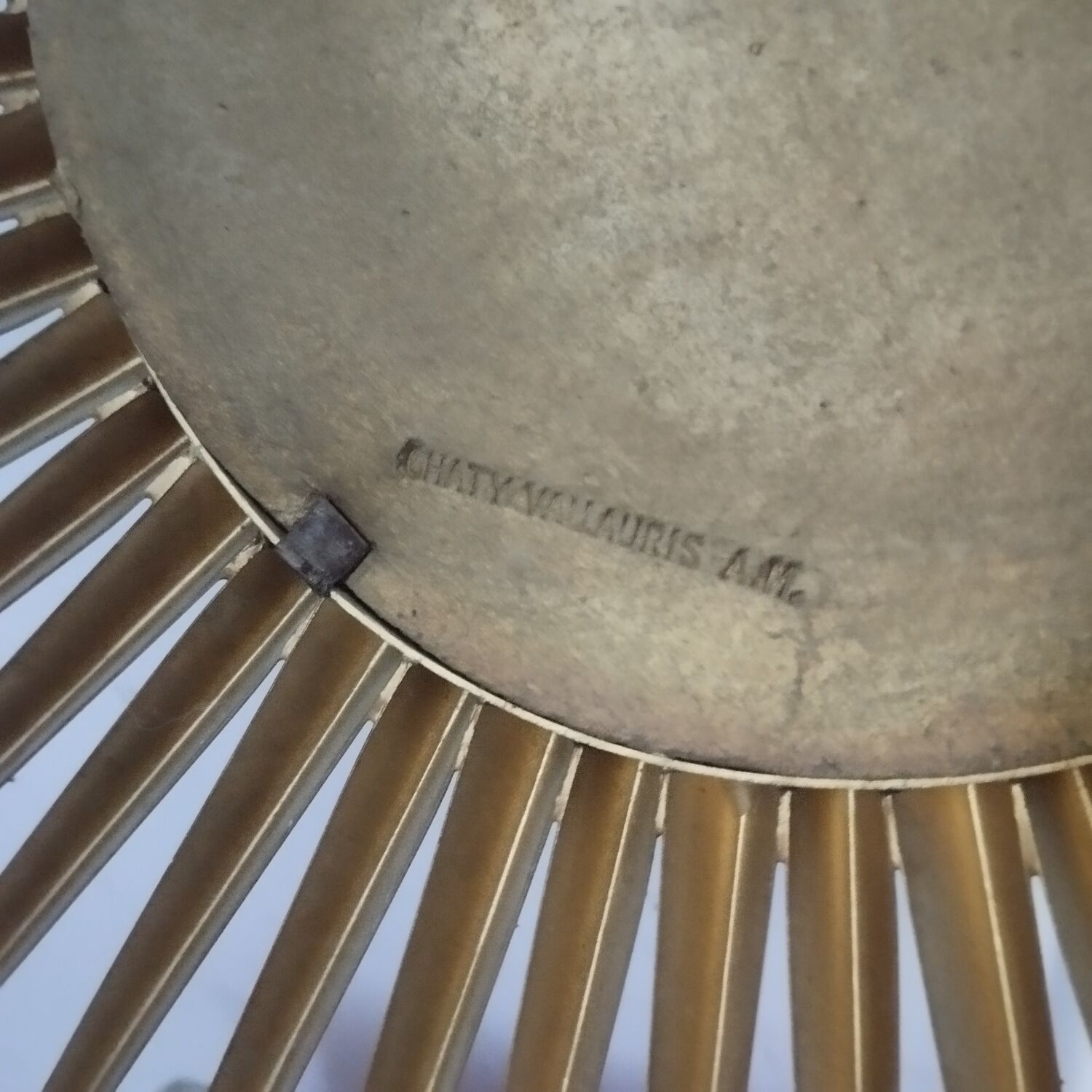 Chaty Vallauris sun mirror