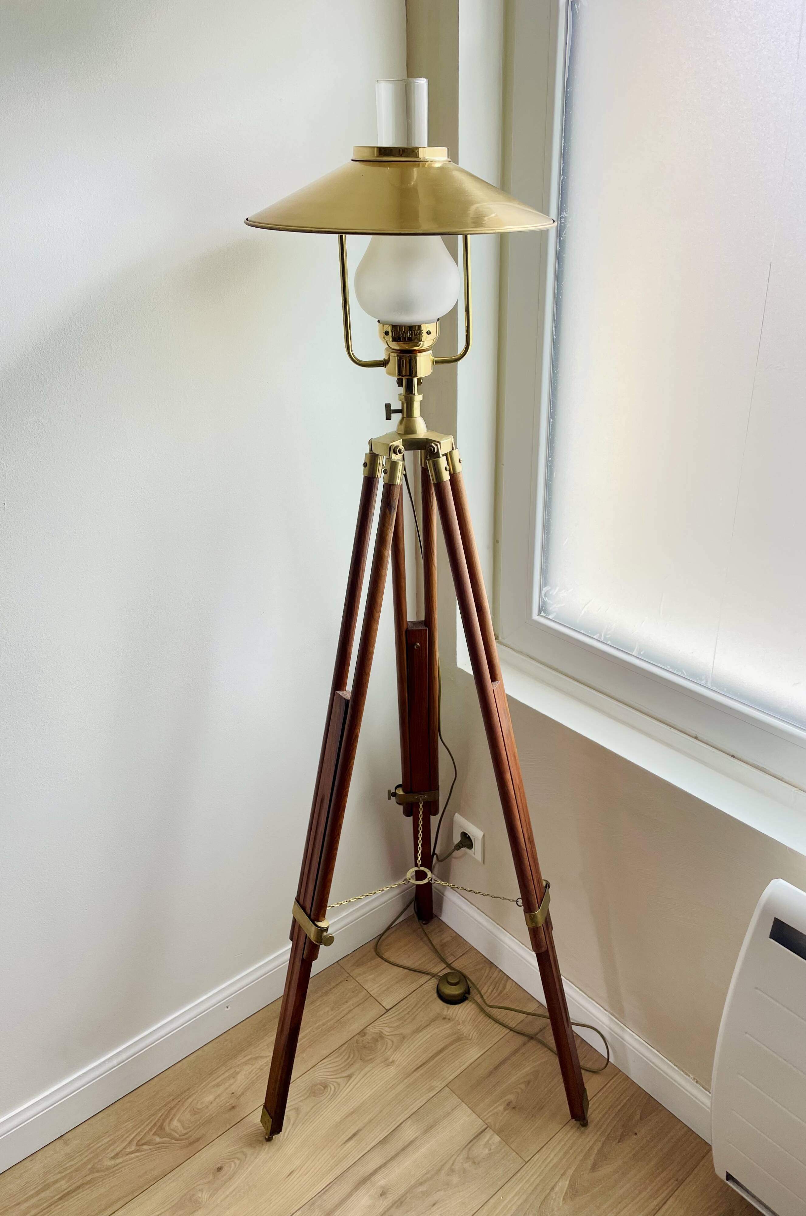Vintage wooden and brass tripod lamp in marine style.