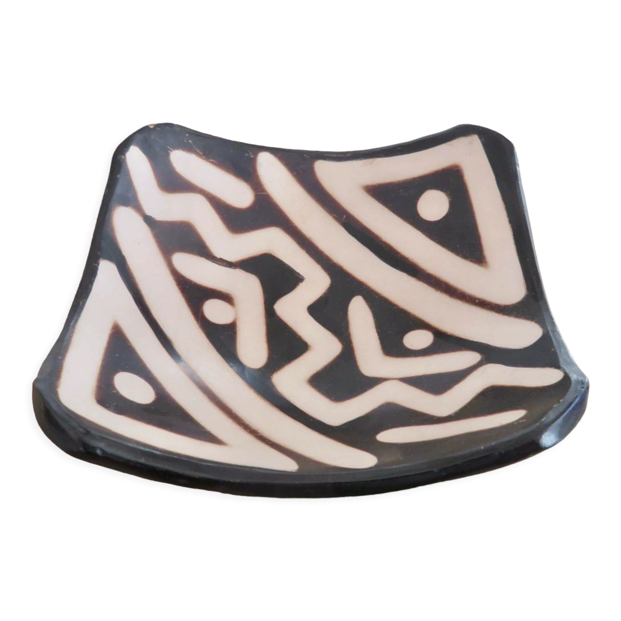 Ethnic tidy, tripod, terracotta 60s