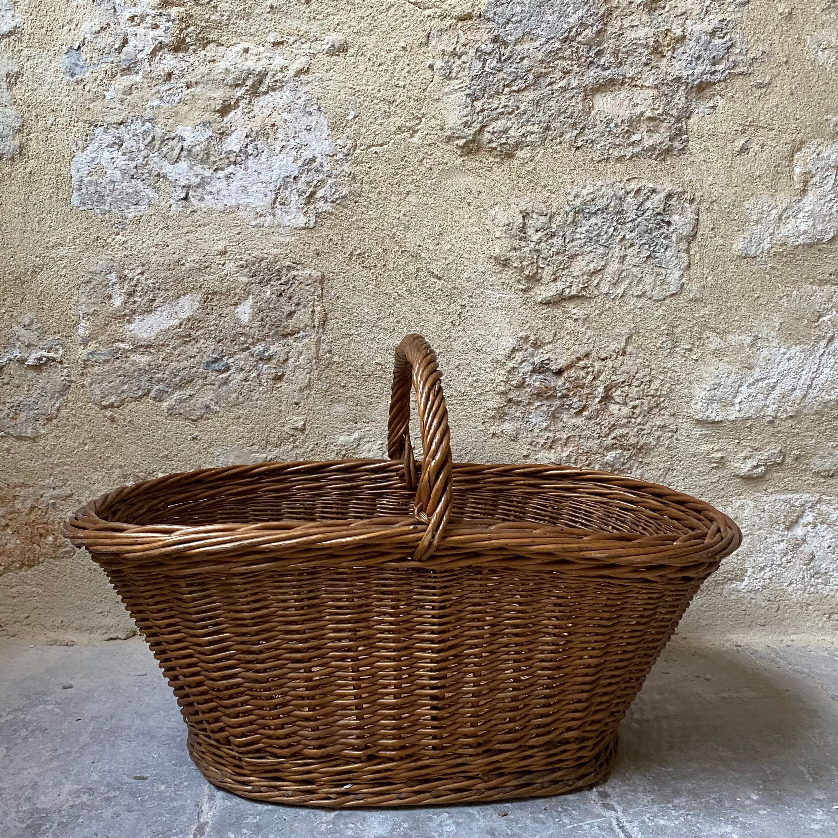 Wicker basket