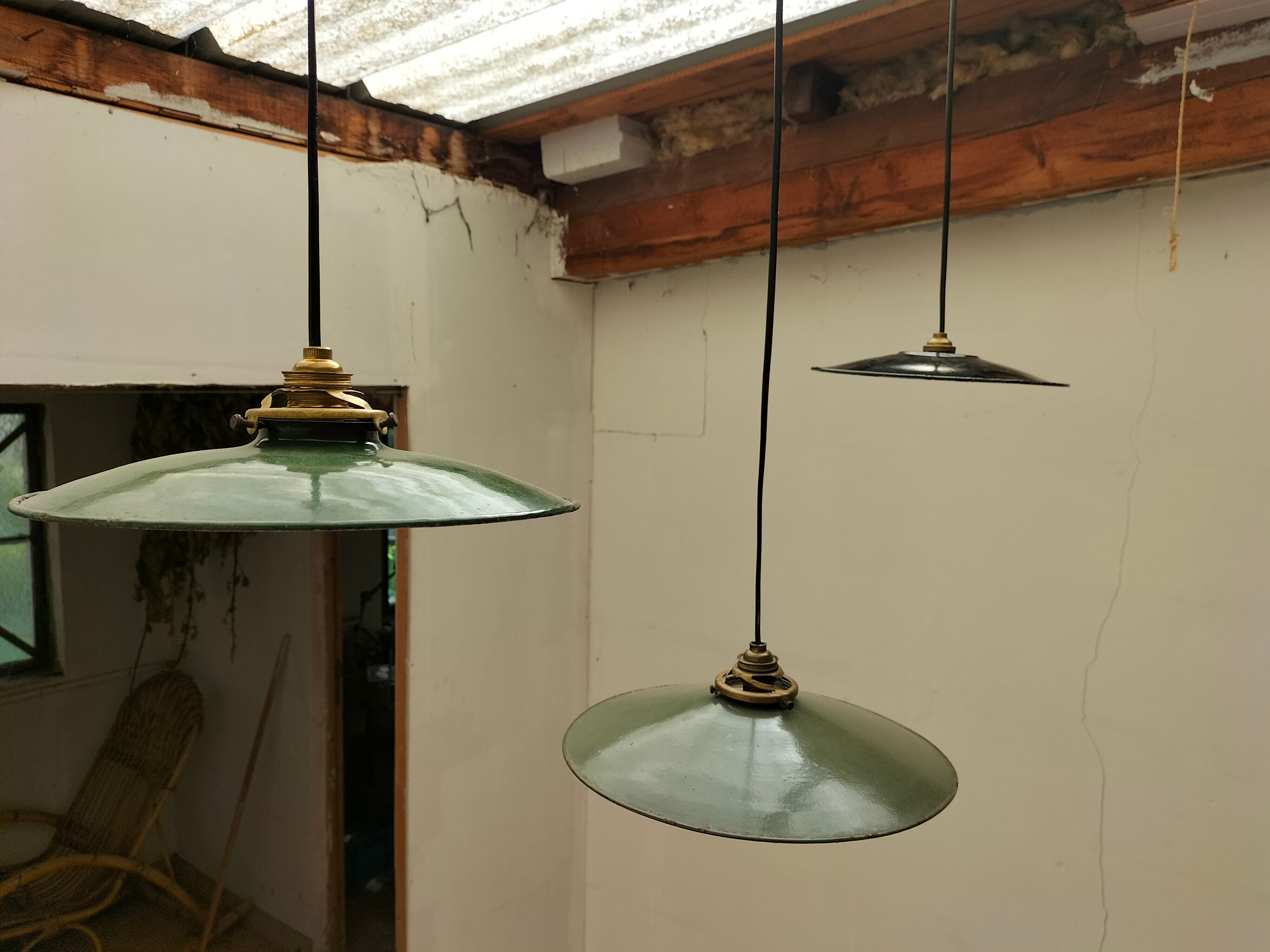 Series of 3 industrial suspensions