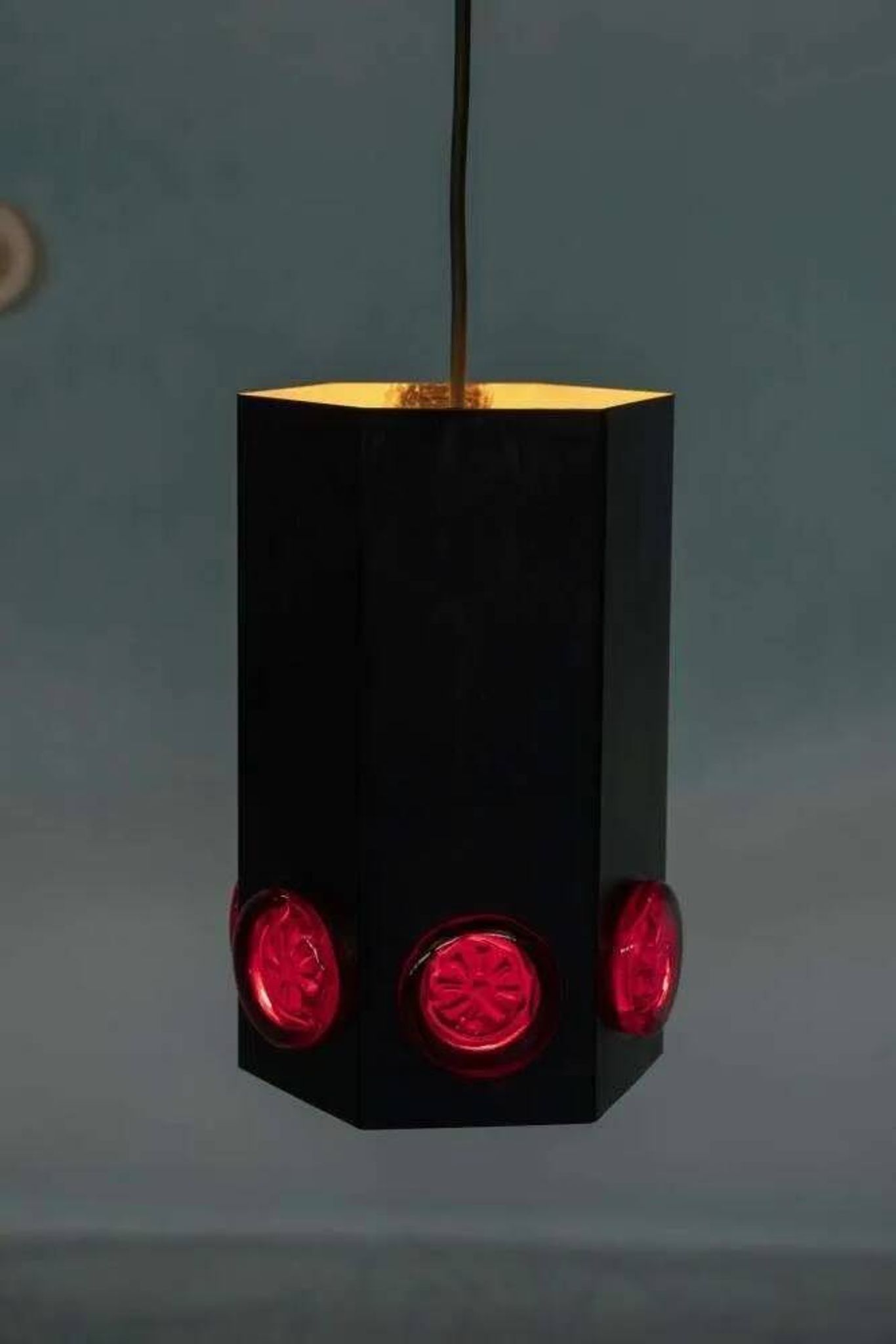 Vintage Danish suspension design from the 1960s, Holm Sørensen.