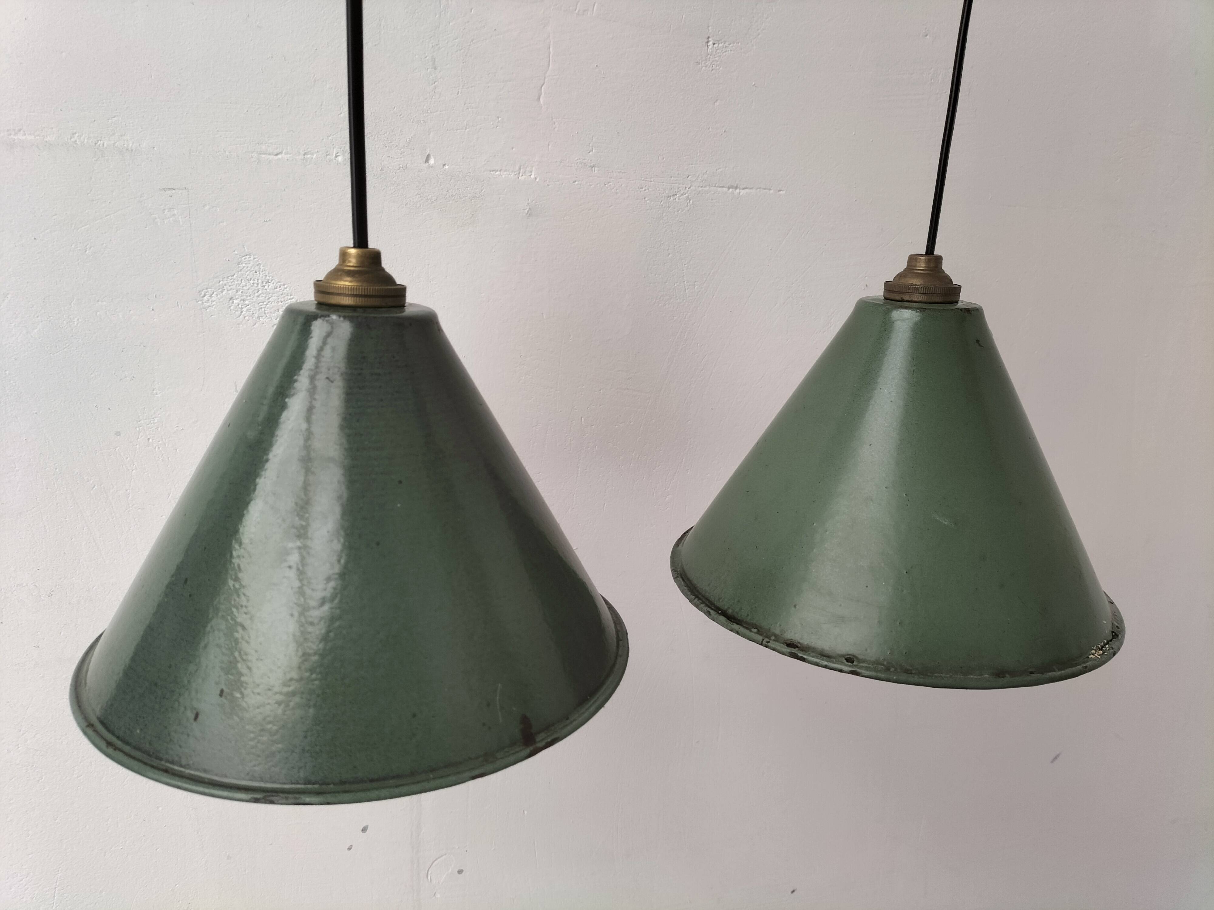 Enamelled sheet metal cone pendants