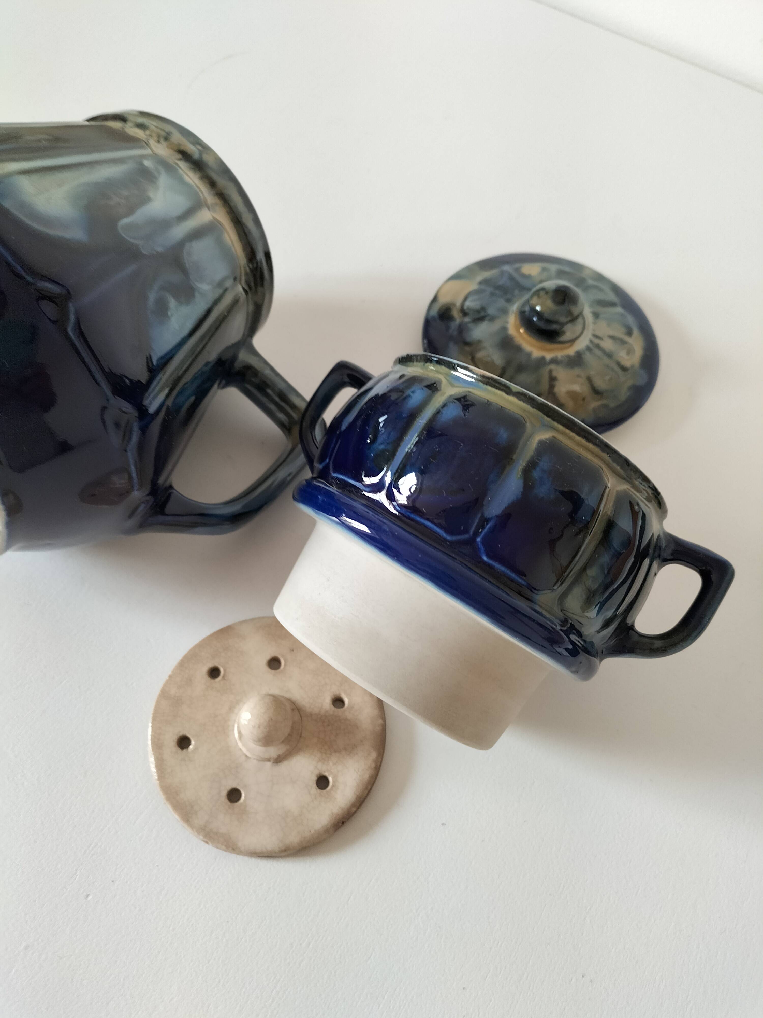 Midnight blue and flamed beige enameled ceramic filter coffee maker