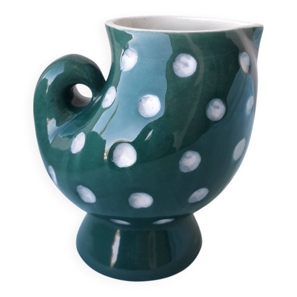 Pot à lait à pois — Beyit