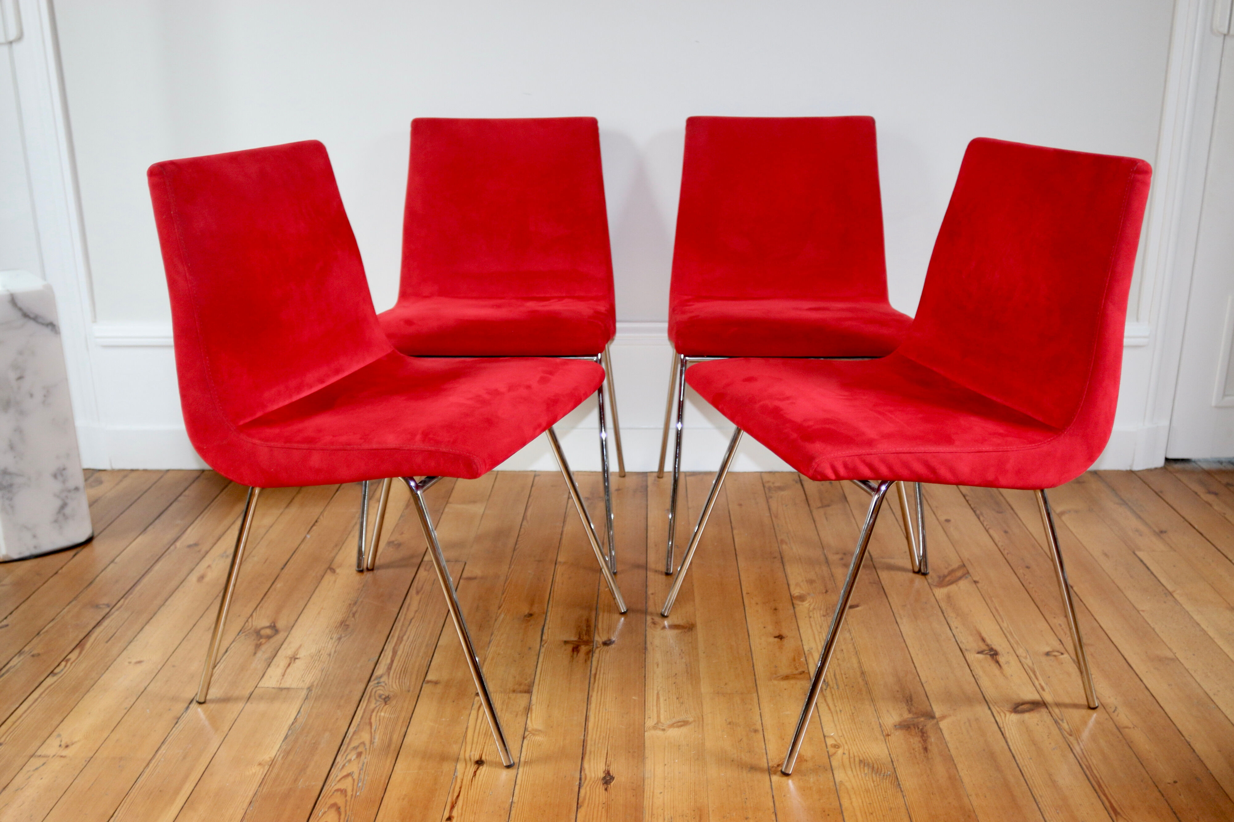 Série de chaises de Pierre Paulin pour Ligne Roset