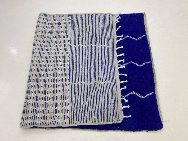 Handmade pure wool Berber rug 150/250 cm