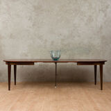 Omann Jun oval rosewood extension table