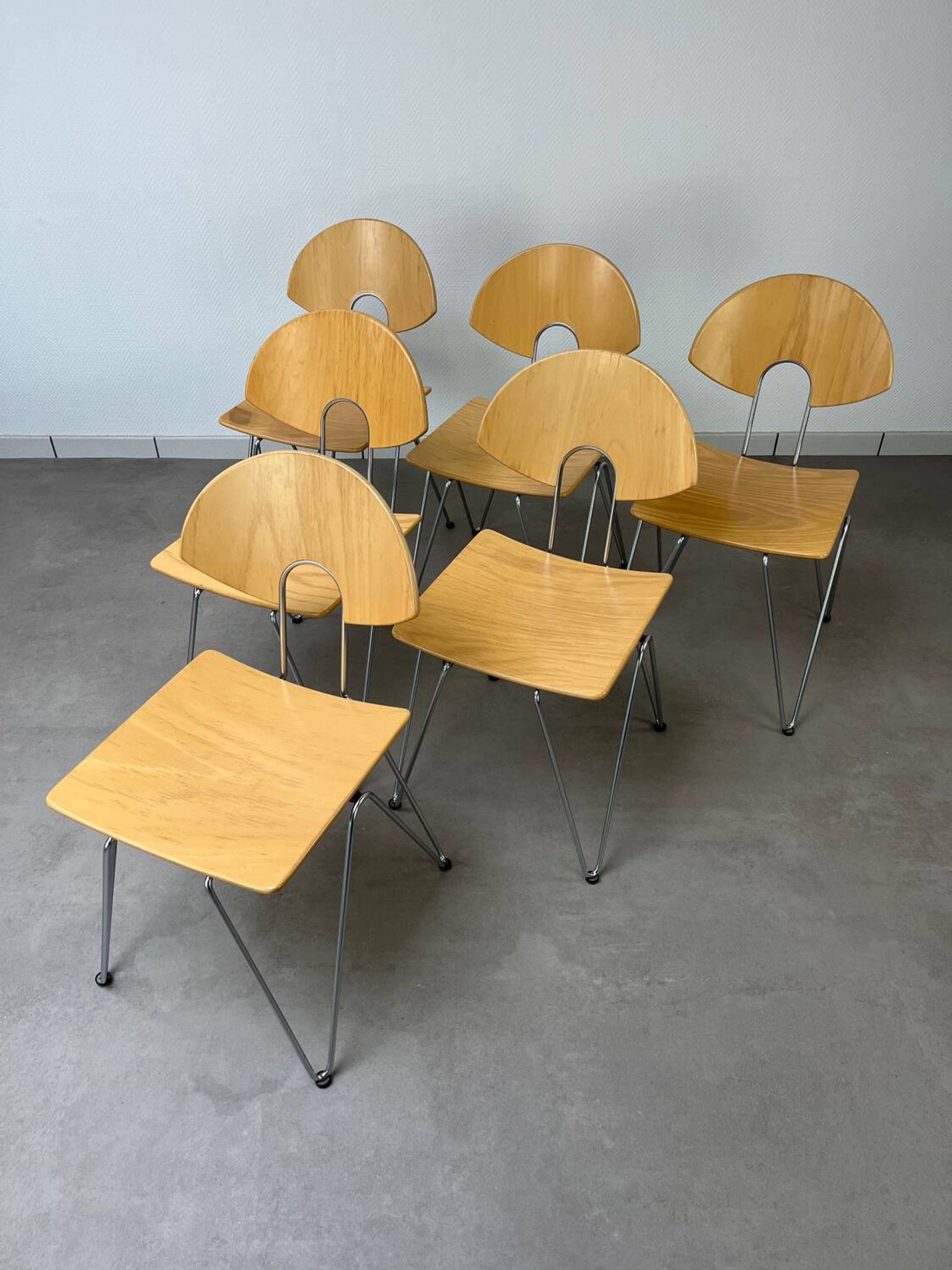 6 Mikado chairs 1800, stackable, design by Walter Leeman for Kusck&co.