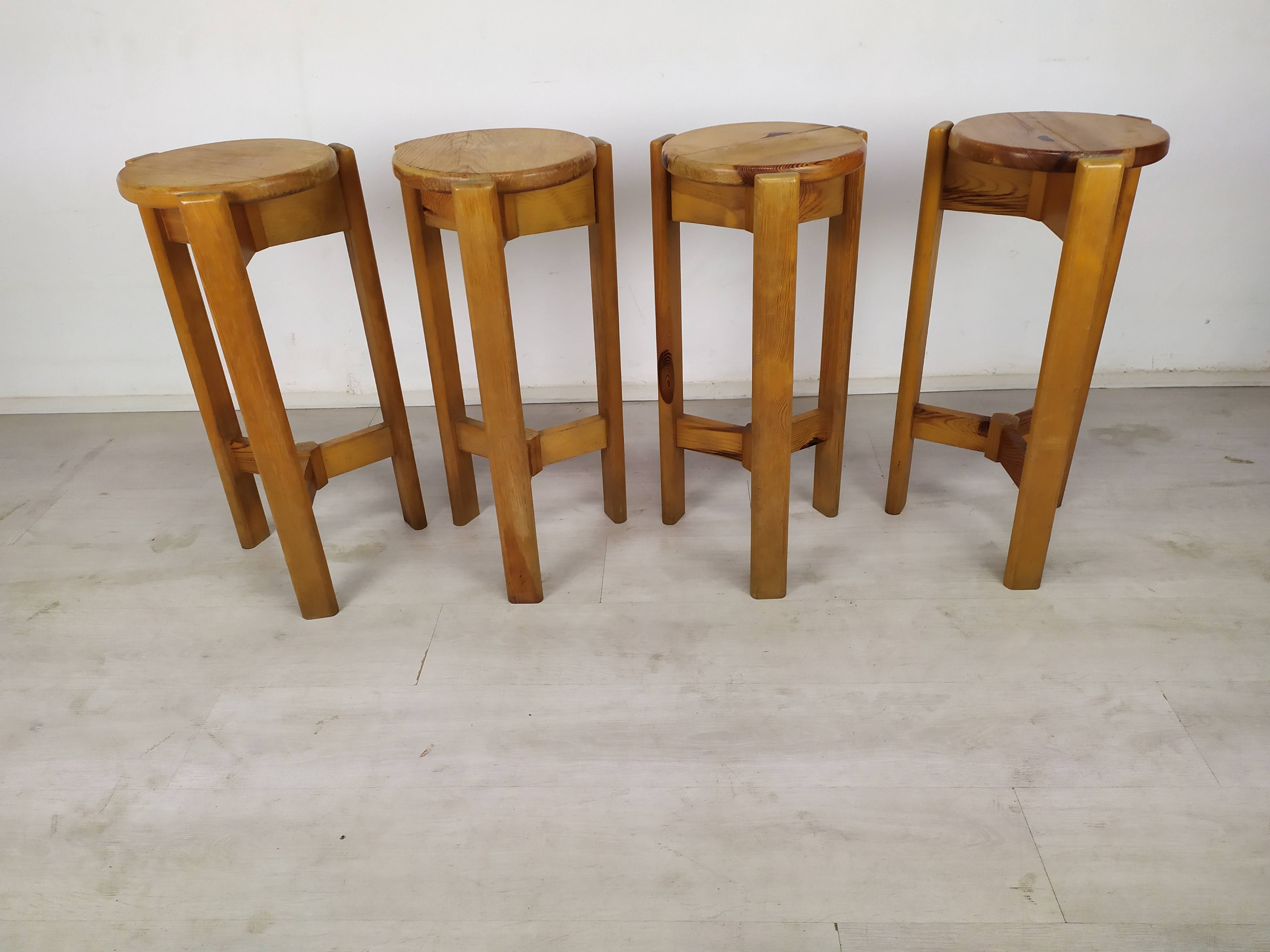 Vintage chalet bar stools
