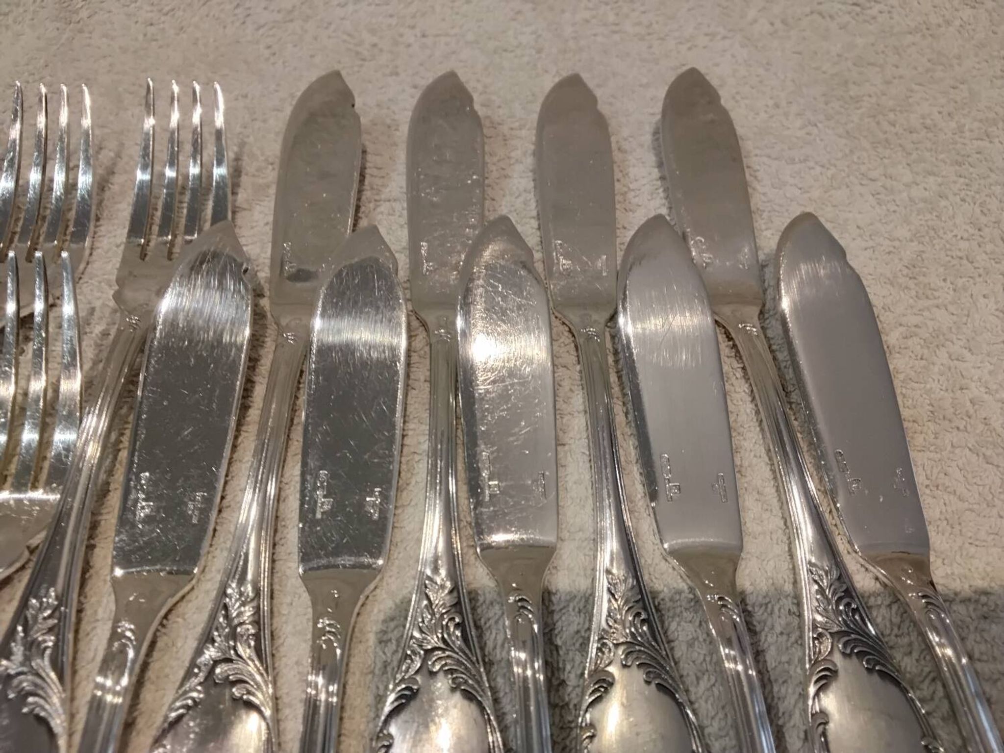 9 fish cutlery pieces, 18 pieces, silver-plated metal, Christofle Marly silversmiths