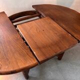 Extendable table with 8 chairs