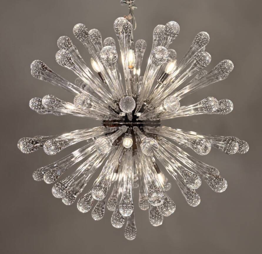 Venetian chandelier "Sputnik" adorned with Murano glass drops, around 1990.