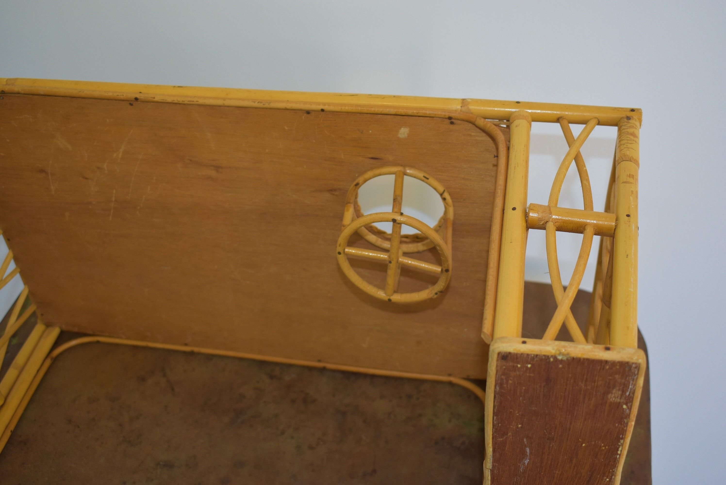 Rattan breakfast platter